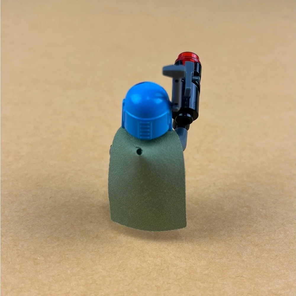 LEGO Star Wars Mandalorian Tribe Warrior Minifigure Olive Green Cape sw1080 2”